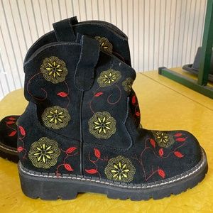 Chunky Roper Western Black Suede Embroidered Boots 8.5